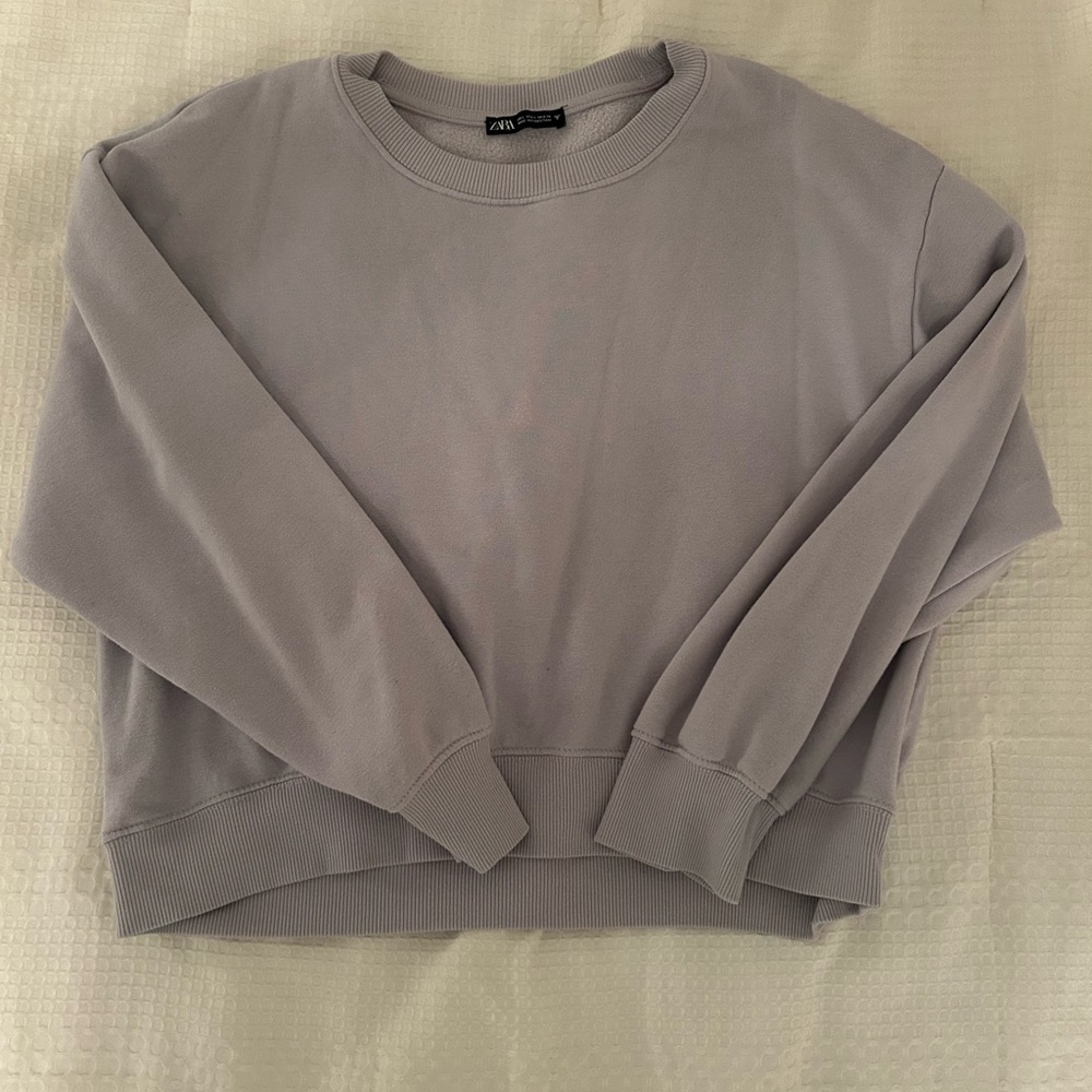 Zara Women’s Crewneck Sweatshirt Lavender